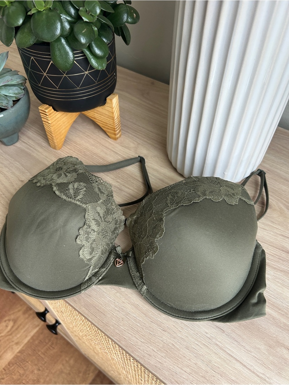 Victoria's Secret Olive Green Lace-Trim Push-Up Bra